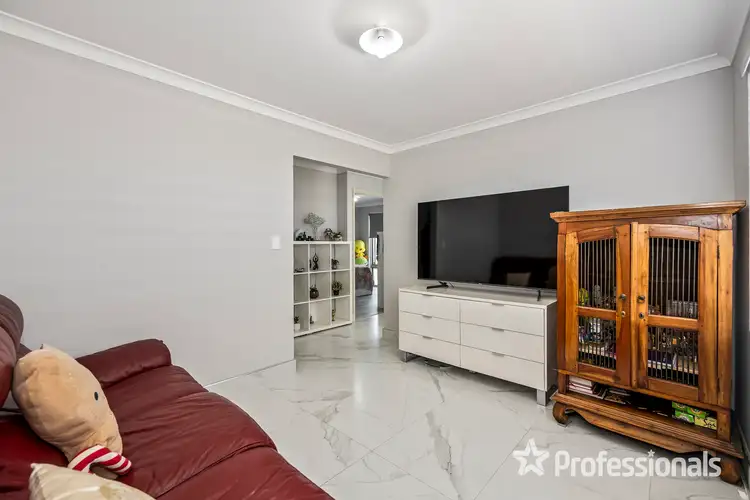 Fifth view of Homely house listing, 14 Hooded Chase, Alkimos WA 6038