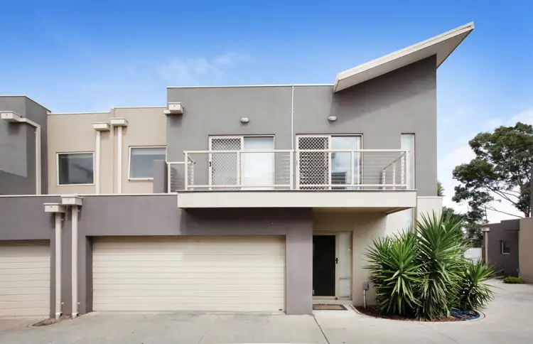 5/30 Cranwell Square, Caroline Springs VIC 3023