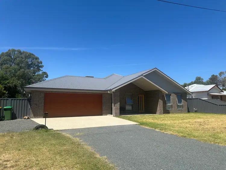 A/1 Russell Street, Howlong NSW 2643