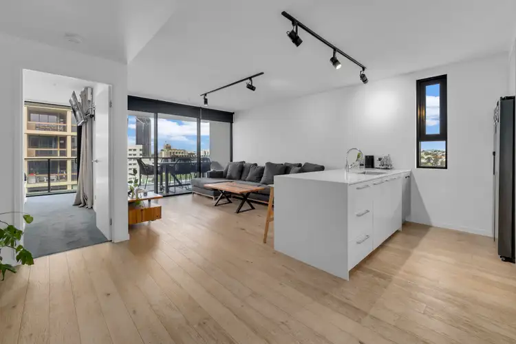 1105/9 Edmondstone Street, South Brisbane QLD 4101