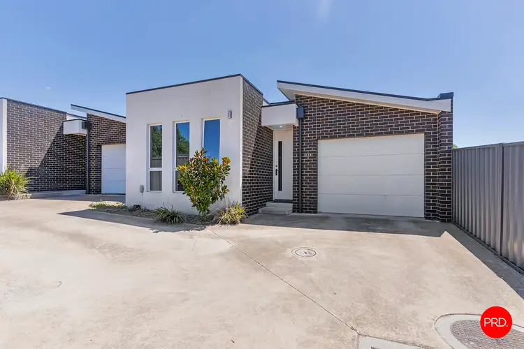 2/27 Prouses Road, North Bendigo VIC 3550