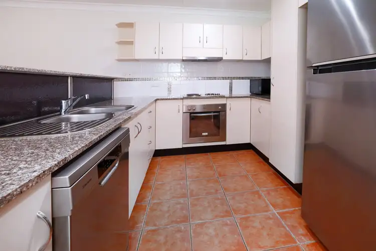 Fifth view of Homely house listing, 8/4-6 Welsh Street, Rosslea QLD 4812
