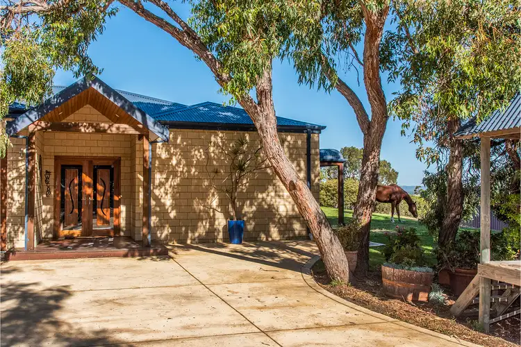 48 Ramahan Rise, Lake Clifton WA 6215