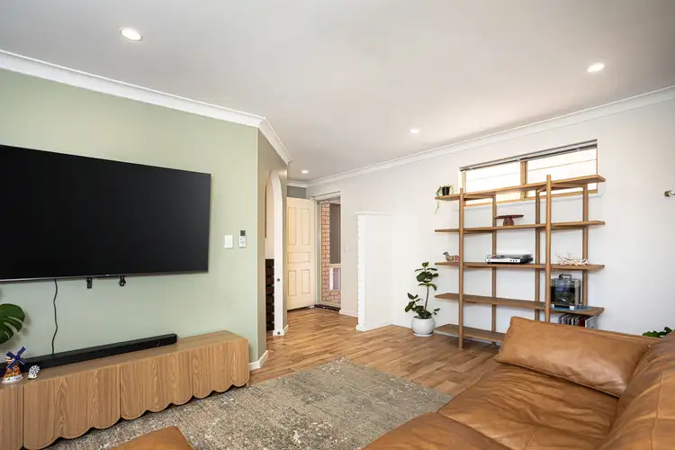 Fifth view of Homely villa listing, 2/67 Osborne Street, Joondanna WA 6060