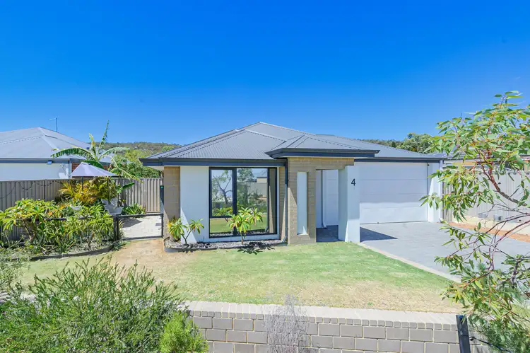 4 Gallon Way, Byford WA 6122