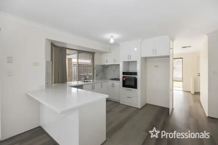 22 Richenda Court, Marangaroo WA 6064