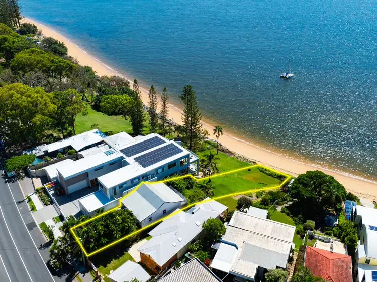 50 Whytecliffe Parade, Woody Point QLD 4019