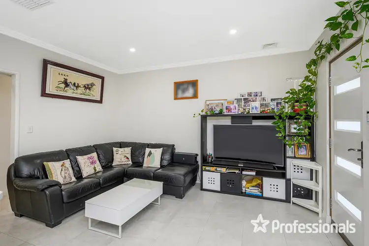 Sixth view of Homely villa listing, 33A Wardlow Way, Balga WA 6061