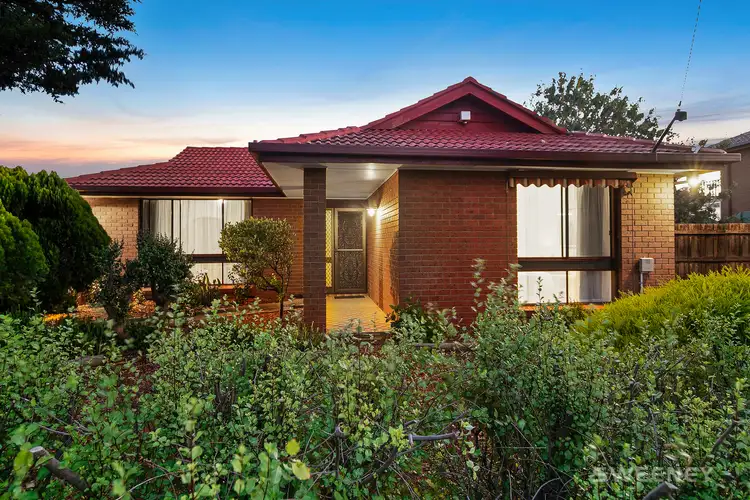 31 Brown Avenue, Altona Meadows VIC 3028