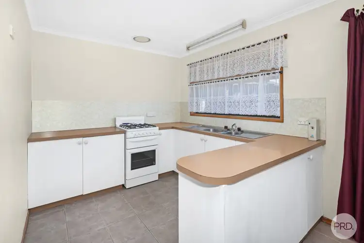 Fifth view of Homely unit listing, 2/1118 Grevillea Road, Wendouree VIC 3355