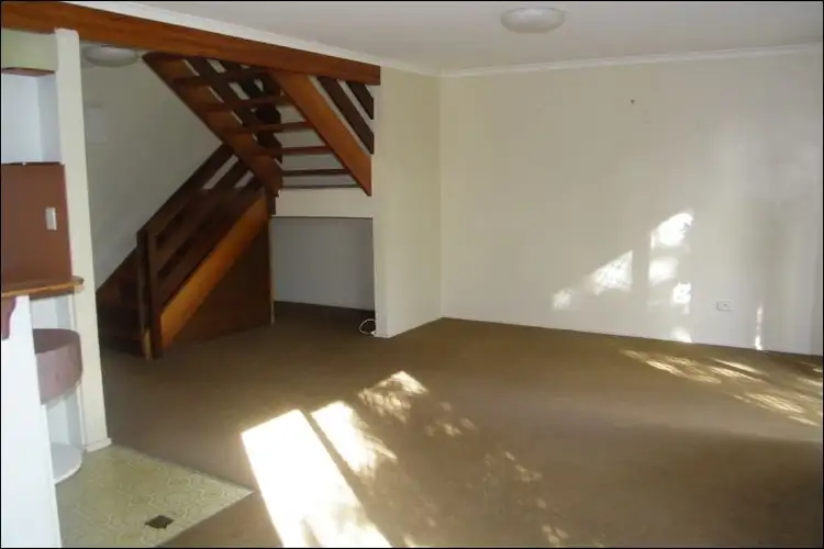 Fourth view of Homely unit listing, 16/15 Roberts Street, South Gladstone QLD 4680