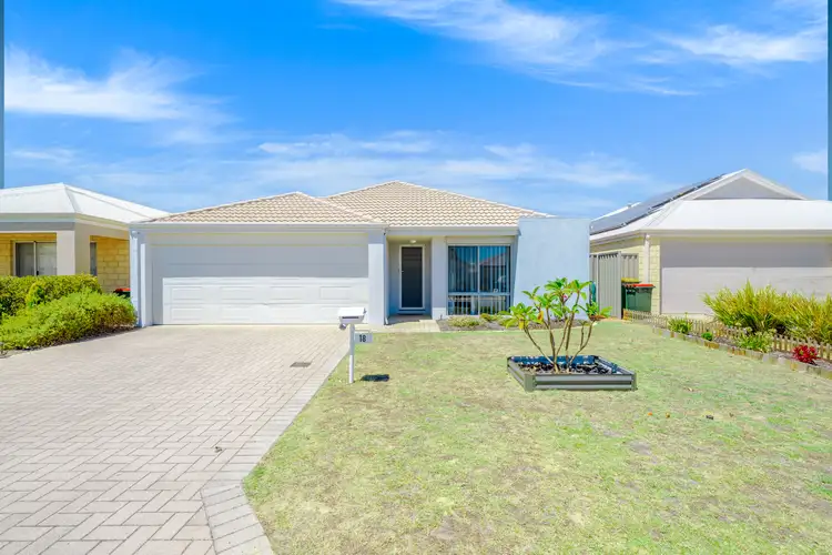 18 Blair Street, South Yunderup WA 6208
