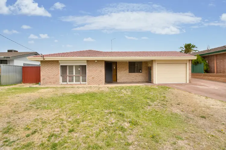 71A Frederick Street, Shoalwater WA 6169