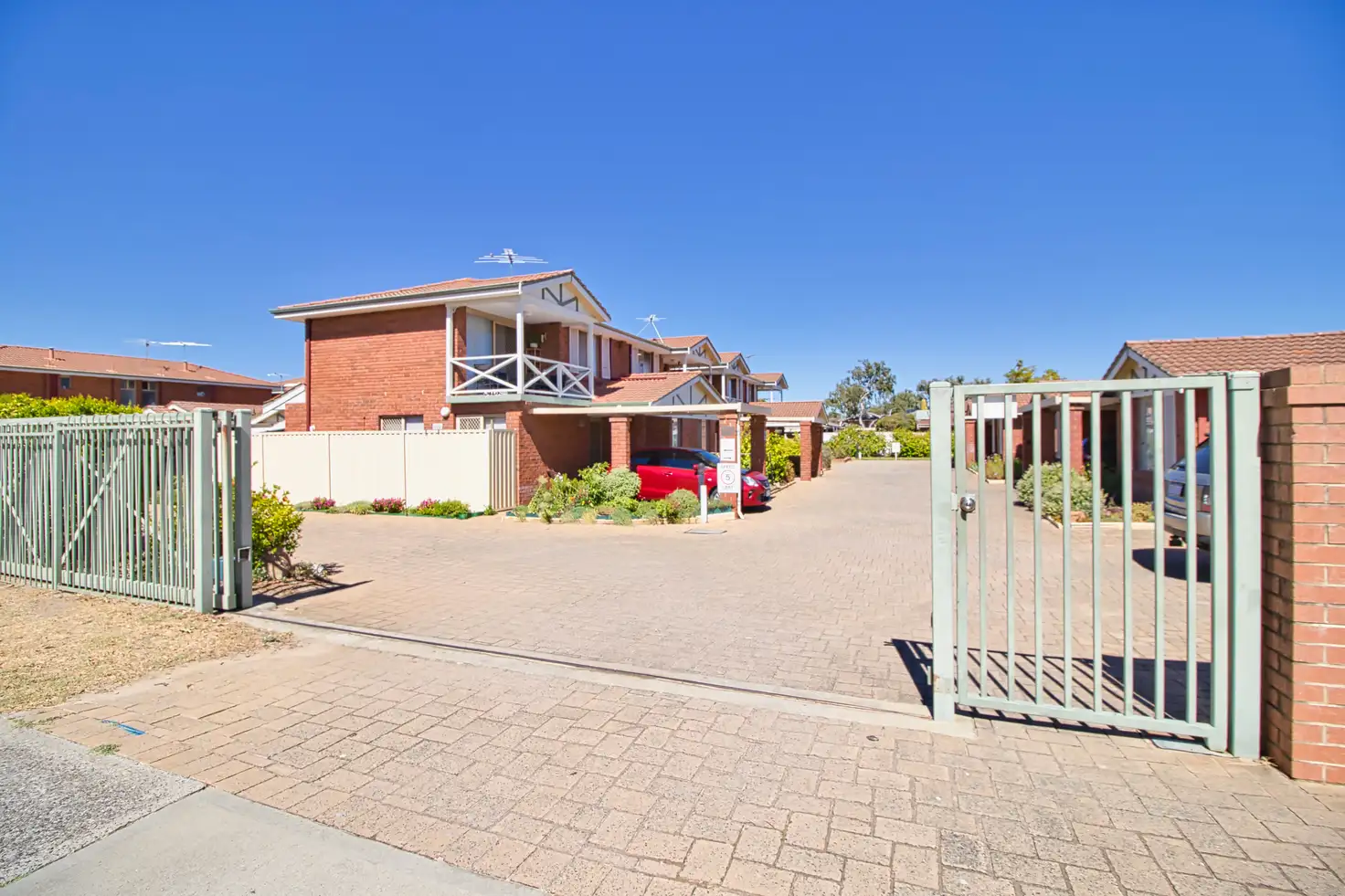 Main view of Homely house listing, 19/13 Baralda Court, Rockingham WA 6168