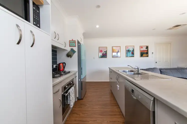 Second view of Homely house listing, 9 Yarra Place, Dubbo NSW 2830