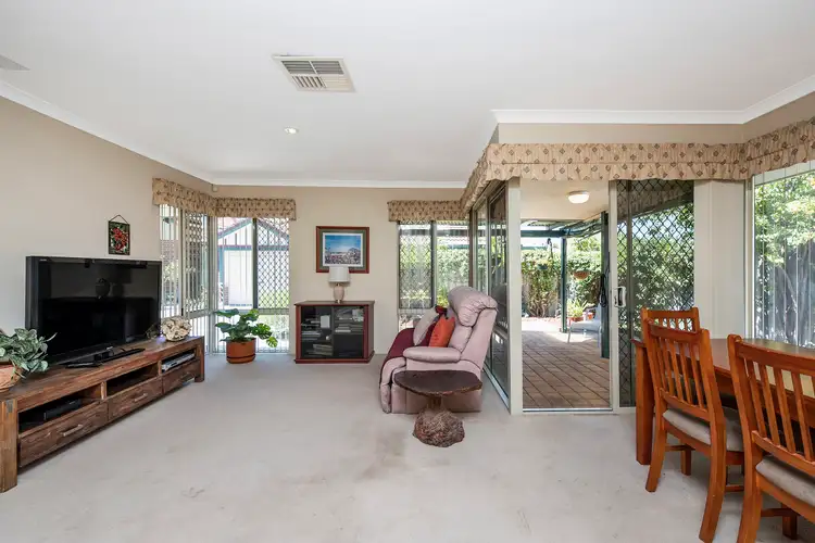 Sixth view of Homely villa listing, 4/376 Belgravia street, Cloverdale WA 6105