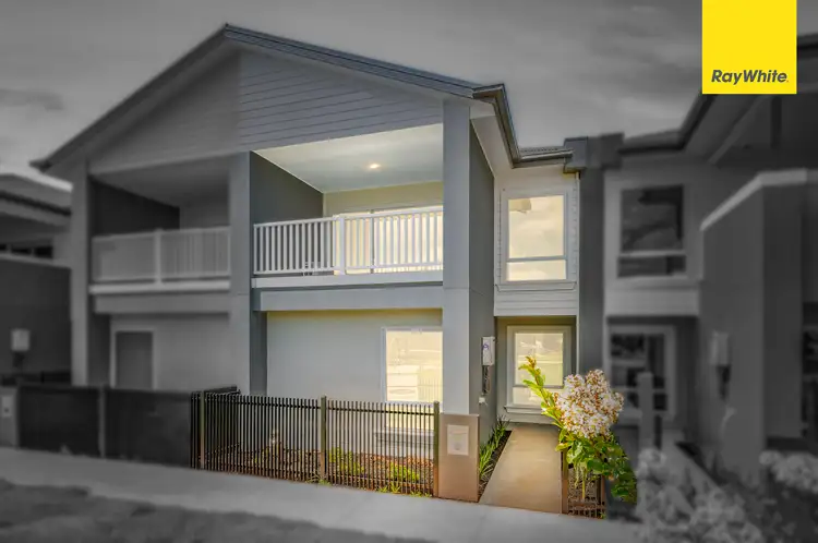 Second view of Homely house listing, 10 Calderwood Walk, Strathtulloh VIC 3338
