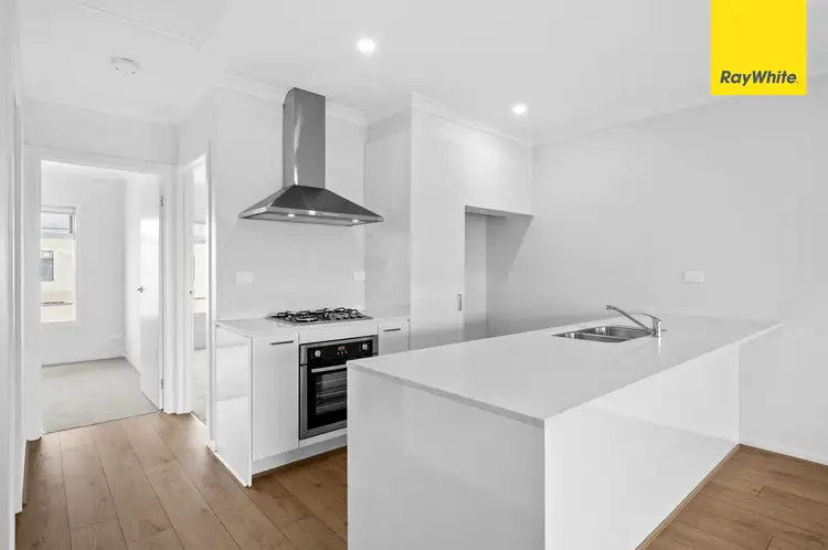 Third view of Homely house listing, 10 Calderwood Walk, Strathtulloh VIC 3338