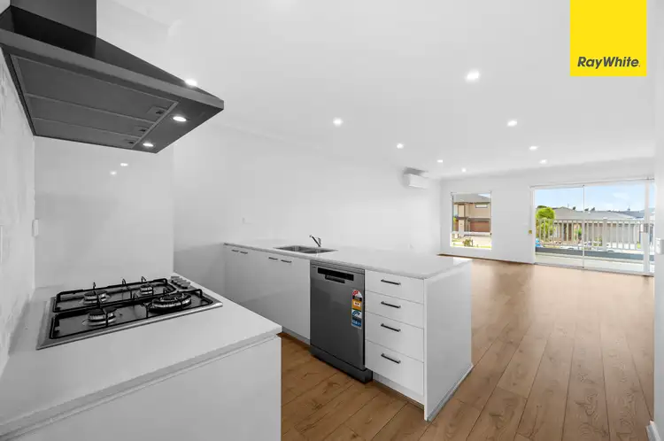 Fourth view of Homely house listing, 10 Calderwood Walk, Strathtulloh VIC 3338