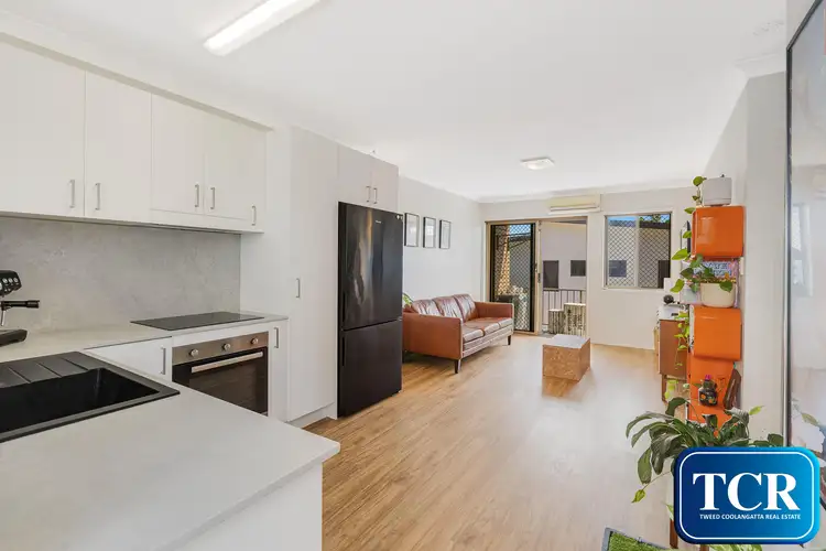 4/57 Dixon Street, Coolangatta QLD 4225