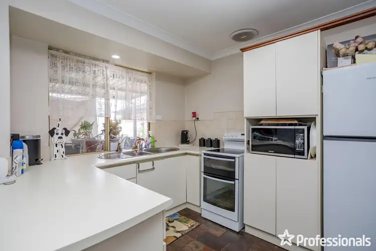 Sixth view of Homely house listing, 27 Mandarin Way, Seville Grove WA 6112