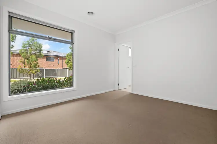 Second view of Homely house listing, 60 Runcorn Crescent, Strathtulloh VIC 3338