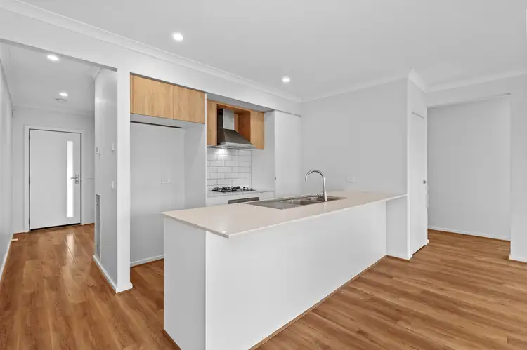 Sixth view of Homely house listing, 60 Runcorn Crescent, Strathtulloh VIC 3338