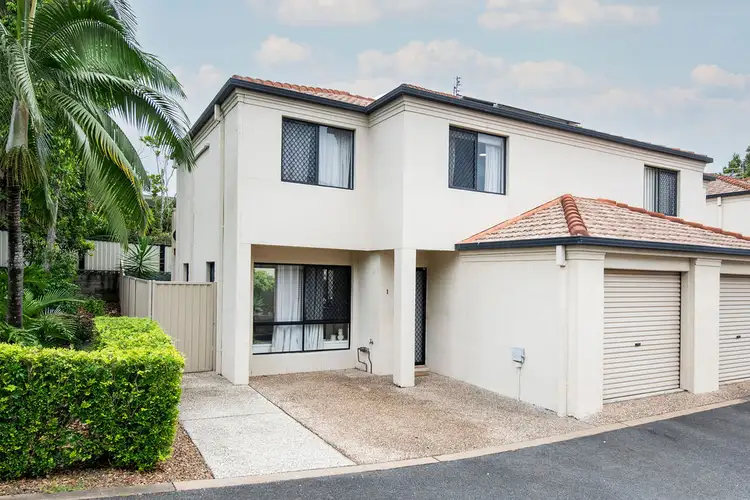 1/37-39 Harley Street, Labrador QLD 4215