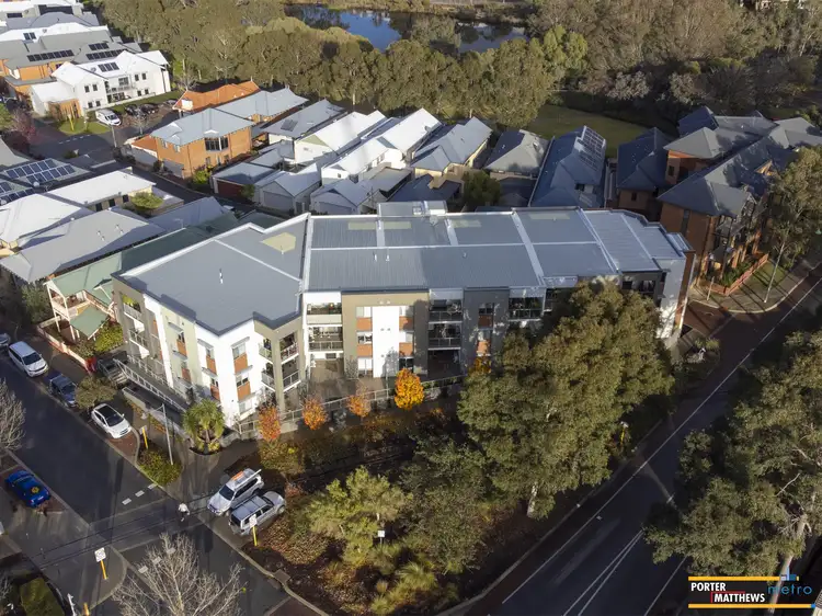 2/4 Wallsend Road, Woodbridge WA 6056