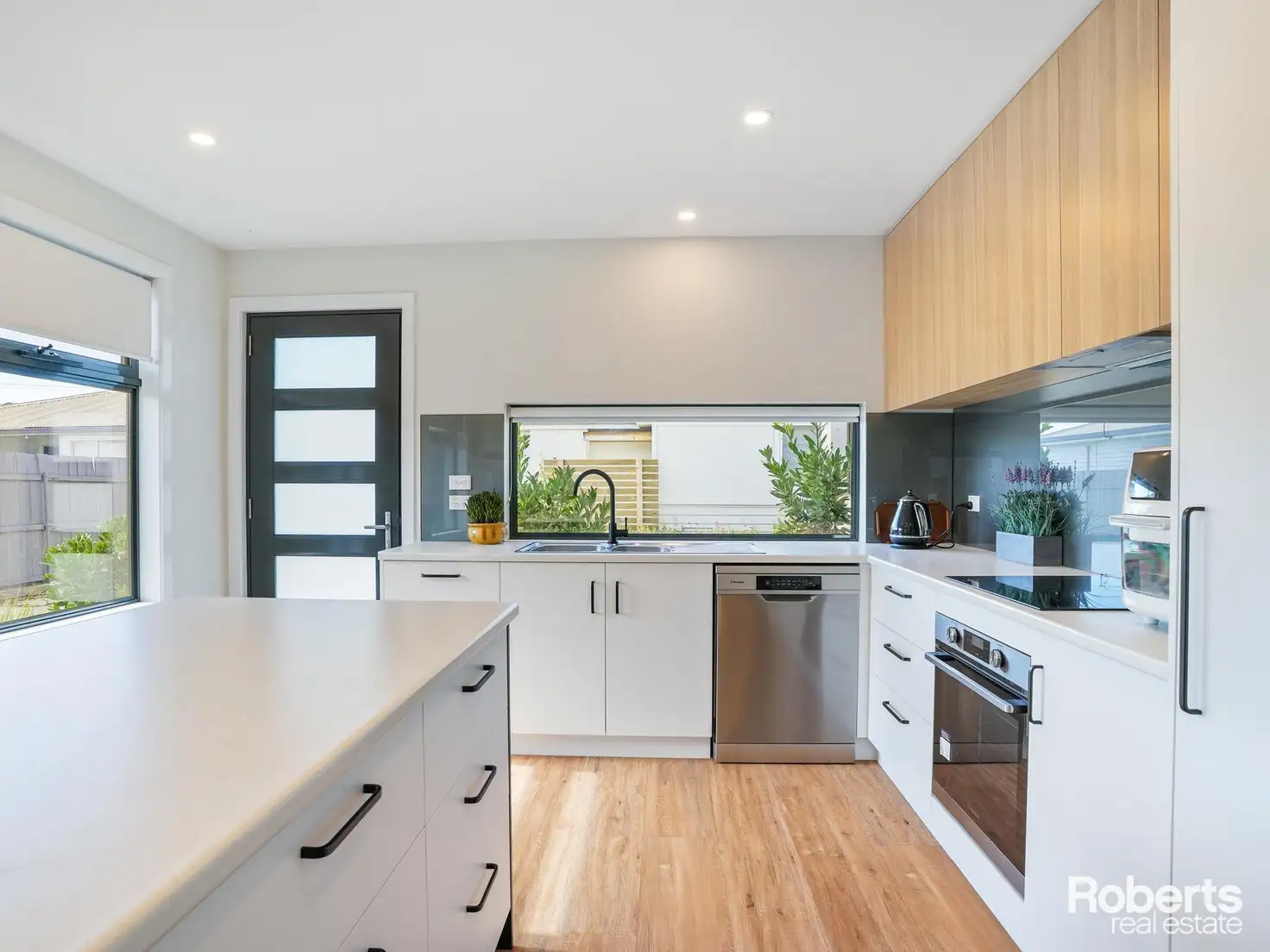 Main view of Homely unit listing, 2/91 Parker Street, Devonport TAS 7310