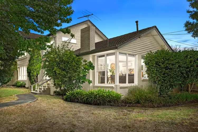 18 James Road