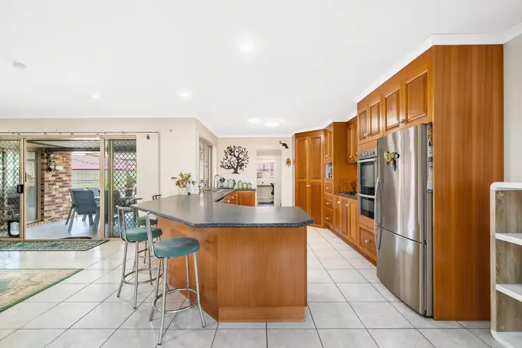 Sixth view of Homely house listing, 4 Fernan Court, Murrumba Downs QLD 4503