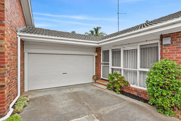 Main view of Homely unit listing, 2/13-15 Glamis Street, Newtown VIC 3220