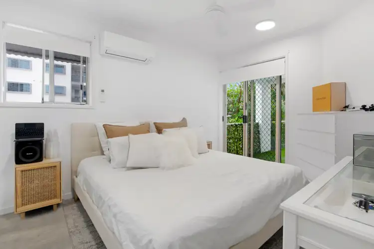 Sixth view of Homely unit listing, 8/2320-2330 Gold Coast Highway, Mermaid Beach QLD 4218