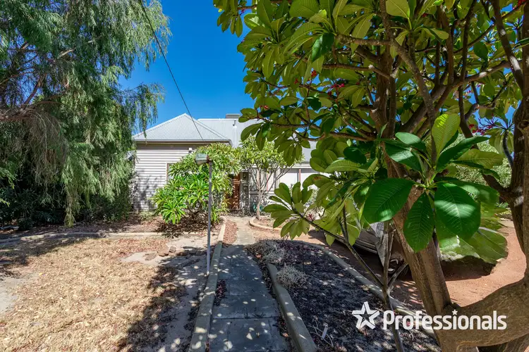 Fifth view of Homely house listing, 122 Owtram Road, Armadale WA 6112