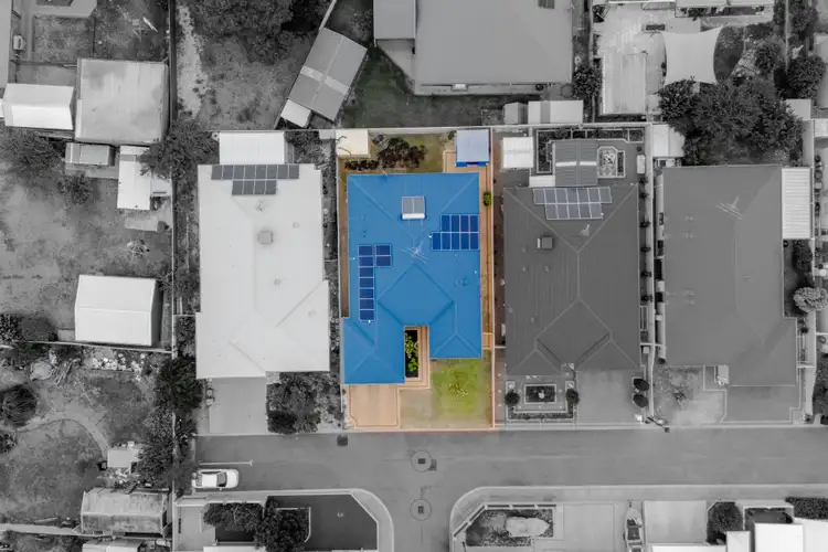 Fifth view of Homely house listing, 2/70 Rodoreda Crescent, Ravenswood WA 6208