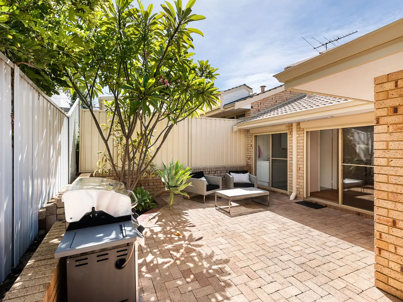 Main view of Homely villa listing, 18D Hammad Street, Palmyra WA 6157