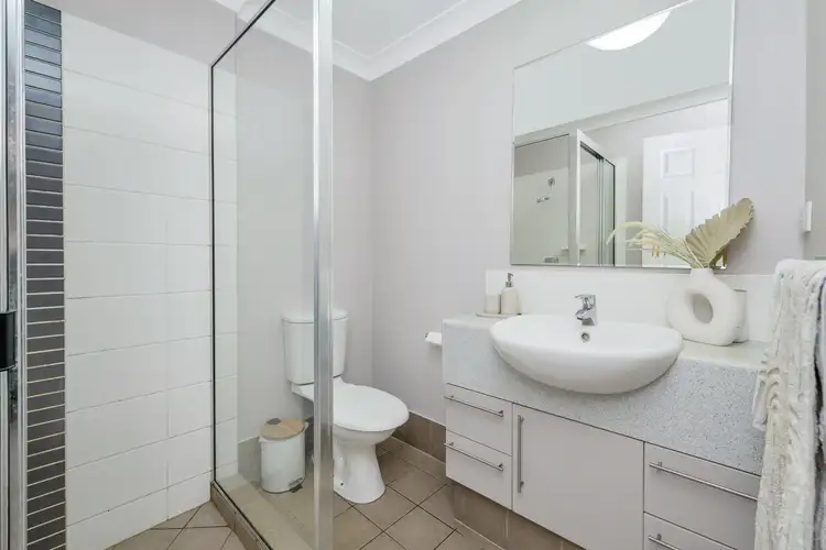 Fifth view of Homely unit listing, 4/38 Percy Street, West End QLD 4810