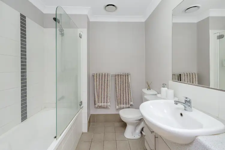 Sixth view of Homely unit listing, 4/38 Percy Street, West End QLD 4810