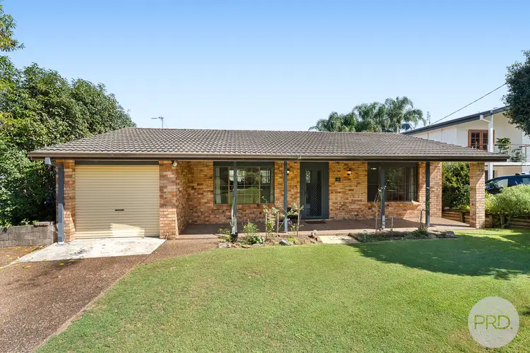 12 Upton Street, Soldiers Point NSW 2317