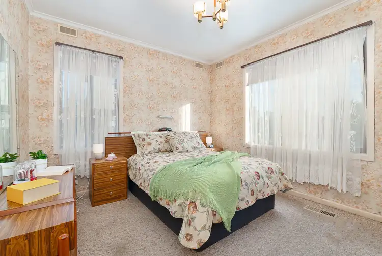Fifth view of Homely house listing, 2 Daley Street, Glenroy VIC 3046