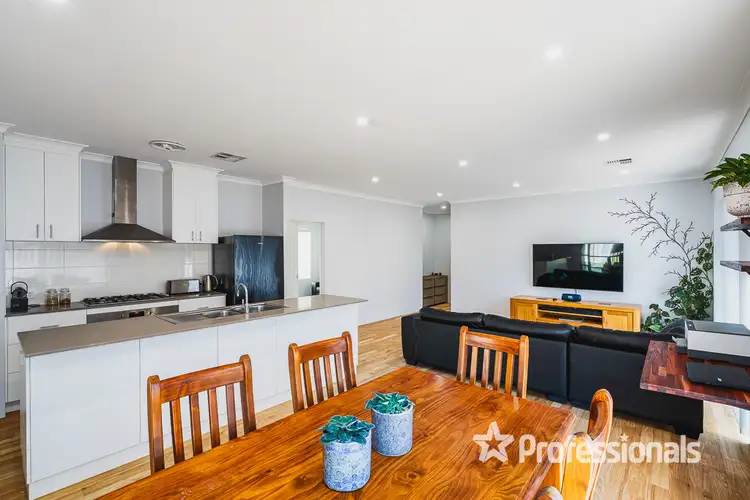Sixth view of Homely house listing, 21 Serpentine Bend, Yalyalup WA 6280