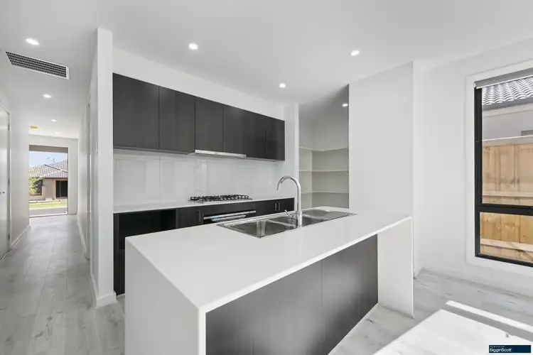 Fourth view of Homely house listing, 27 Treviso Street, Fraser Rise VIC 3336