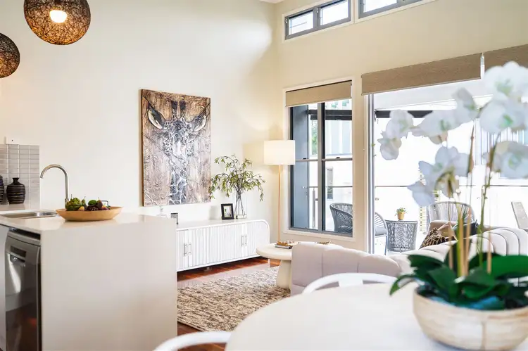 2/20 Barton Parade, Balmoral QLD 4171