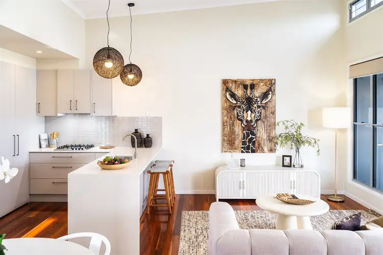 Fifth view of Homely townhouse listing, 2/20 Barton Parade, Balmoral QLD 4171