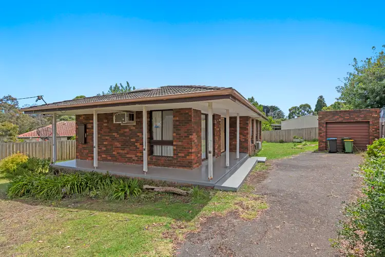 10 Castlewood Drive, Boronia VIC 3155