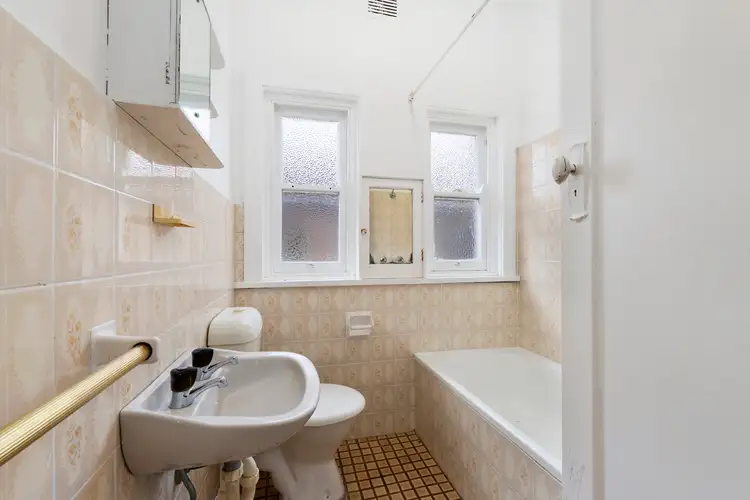 Fourth view of Homely other listing, 33 Jubilee Avenue, Carlton NSW 2218