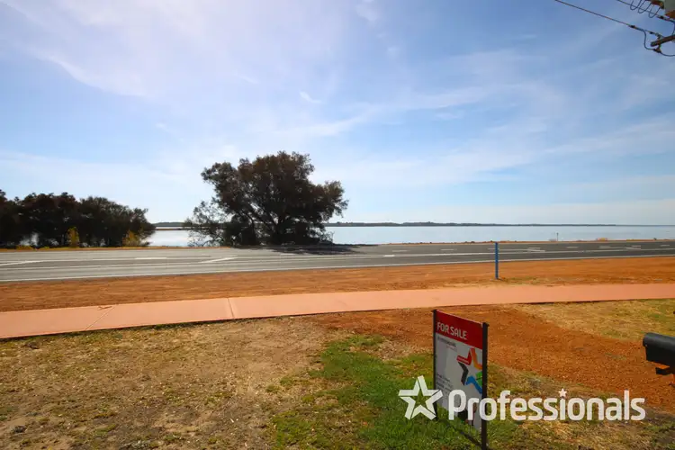 185 Old Coast Road, Australind WA 6233