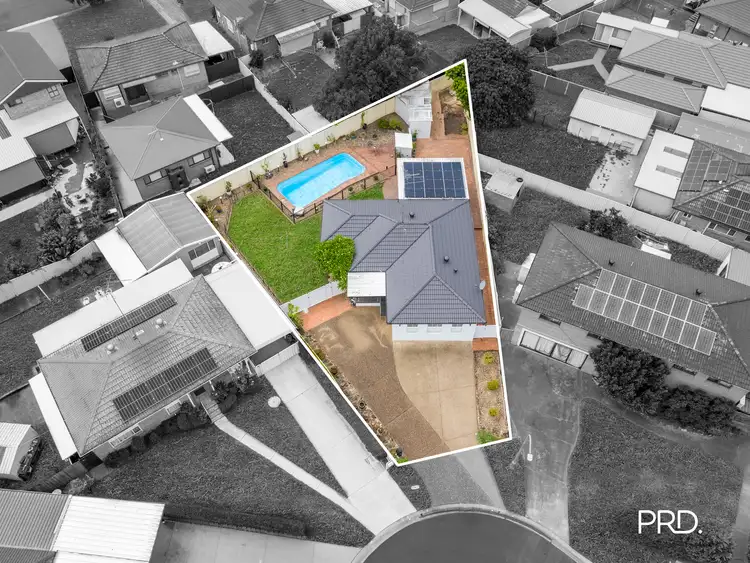 7 Dove Place, St Clair NSW 2759