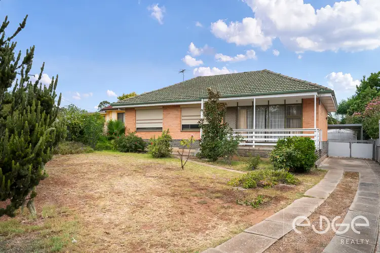15 River Drive, Para Hills SA 5096